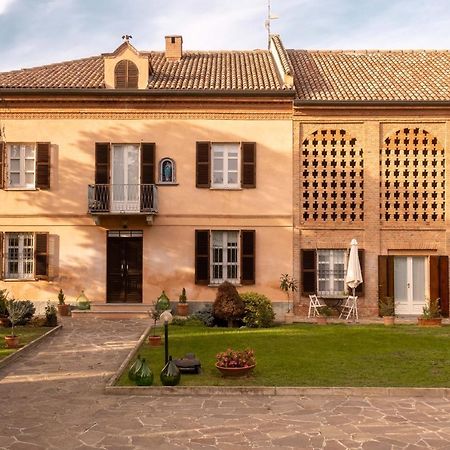 Apart-Agriturismo "La Colomba" Ницца-Монферрато Экстерьер фото
