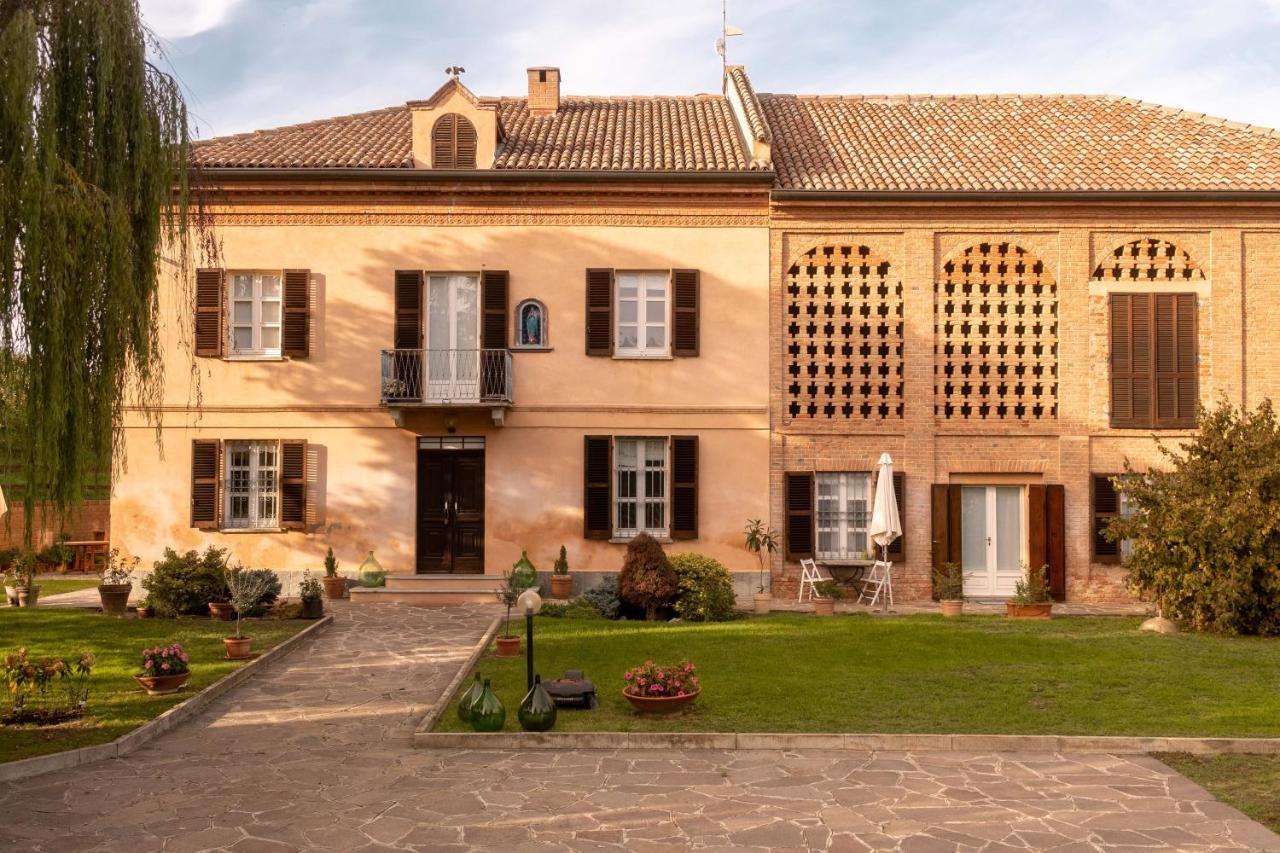 Apart-Agriturismo "La Colomba" Ницца-Монферрато Экстерьер фото