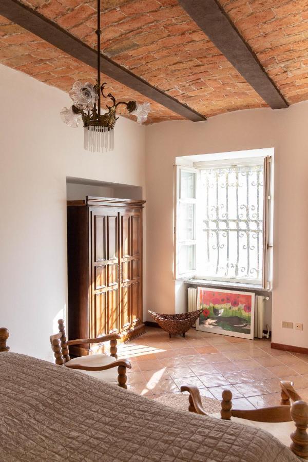 Apart-Agriturismo "La Colomba" Ницца-Монферрато Экстерьер фото