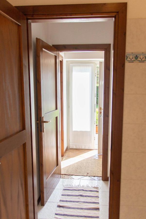 Apart-Agriturismo "La Colomba" Ницца-Монферрато Экстерьер фото